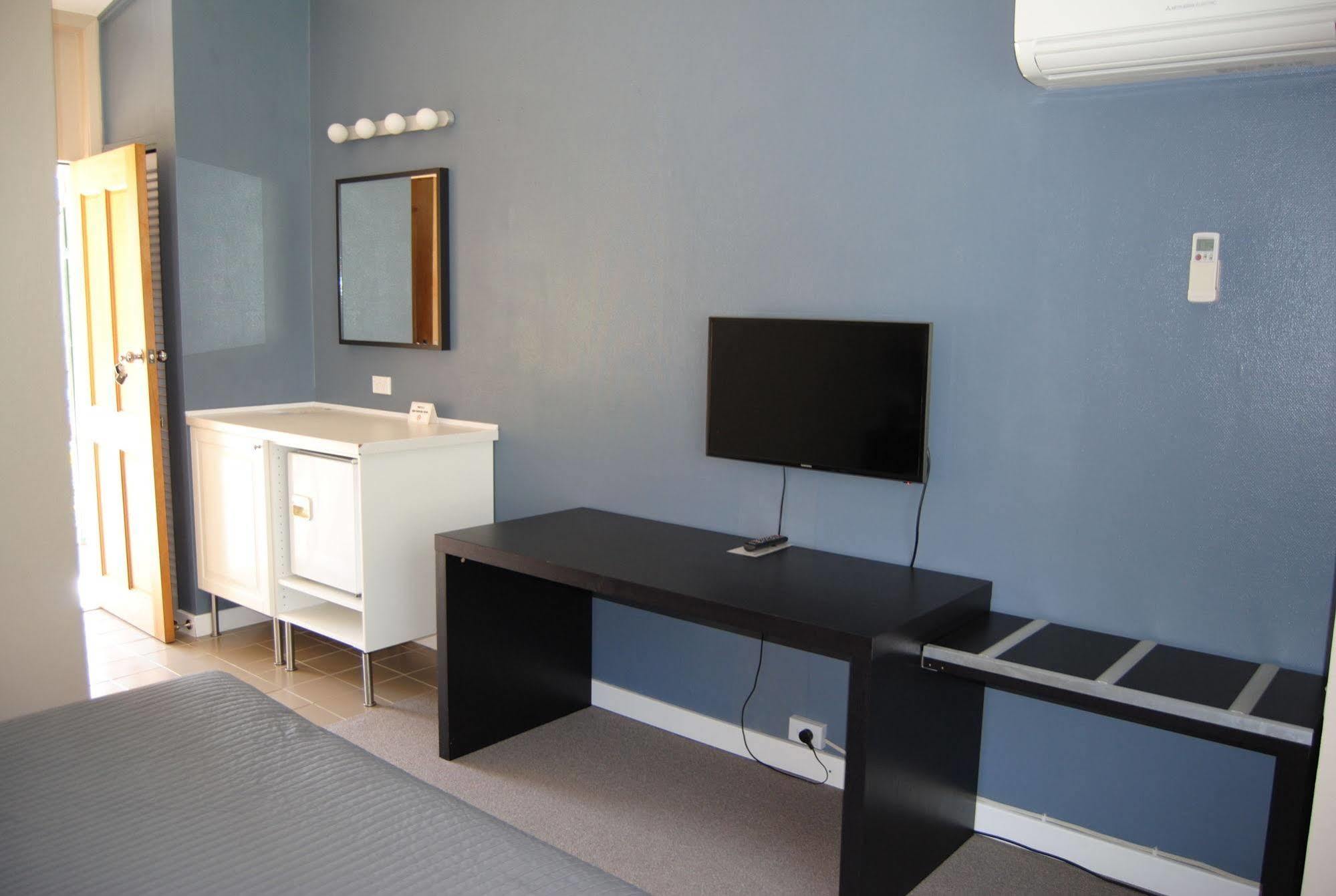 Airlie House Motor Inn Скон Экстерьер фото