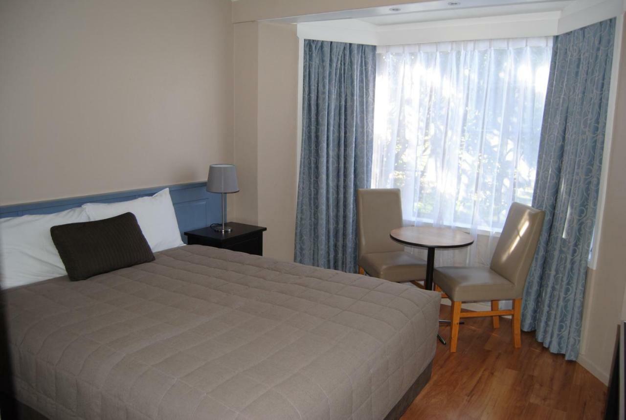 Airlie House Motor Inn Скон Экстерьер фото